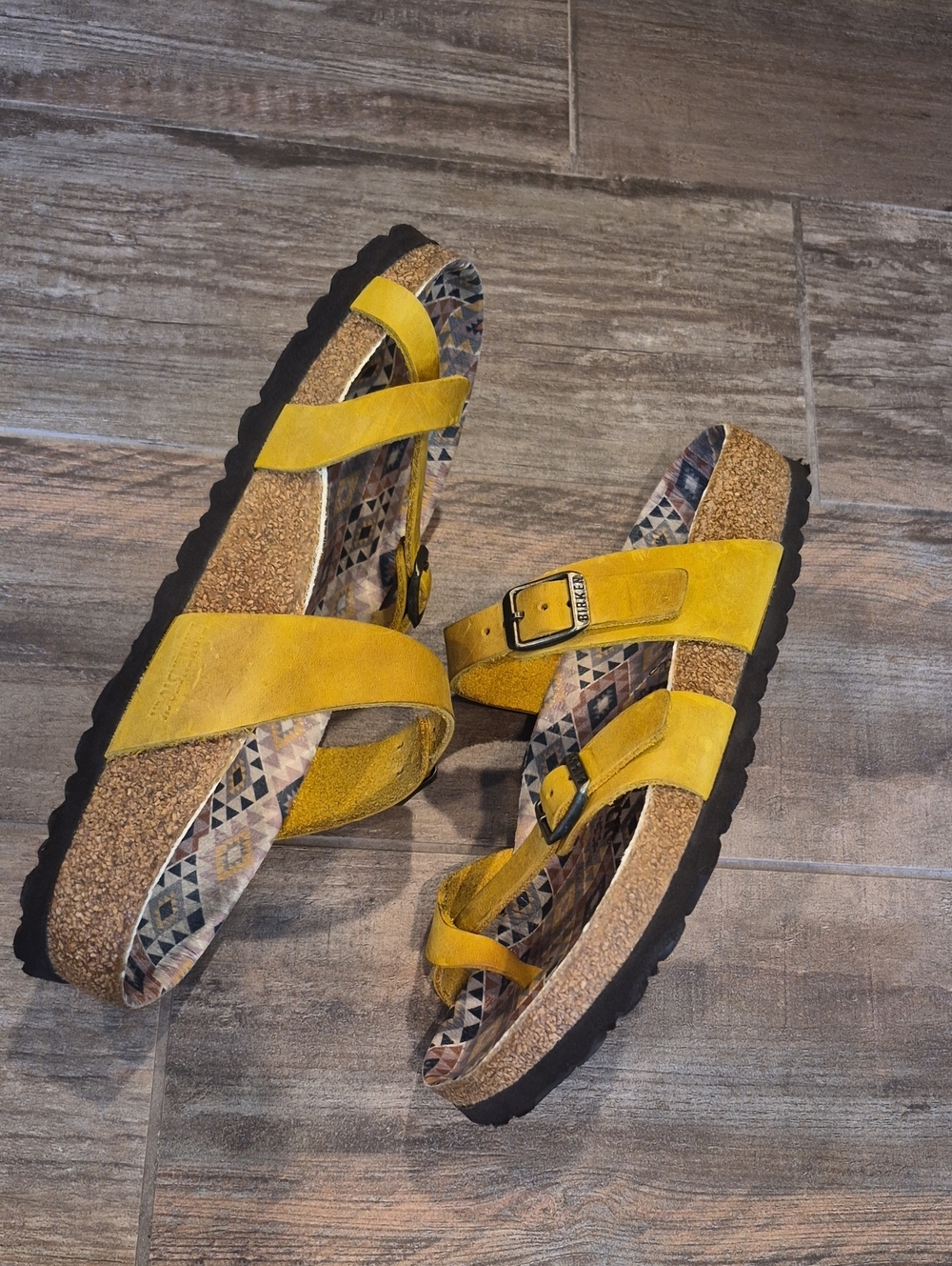 Birkenstock Mayari Oiled Leather Adjustable Straps Sandals in Mustard Yellow 7.5 - Picture 4 of 10
